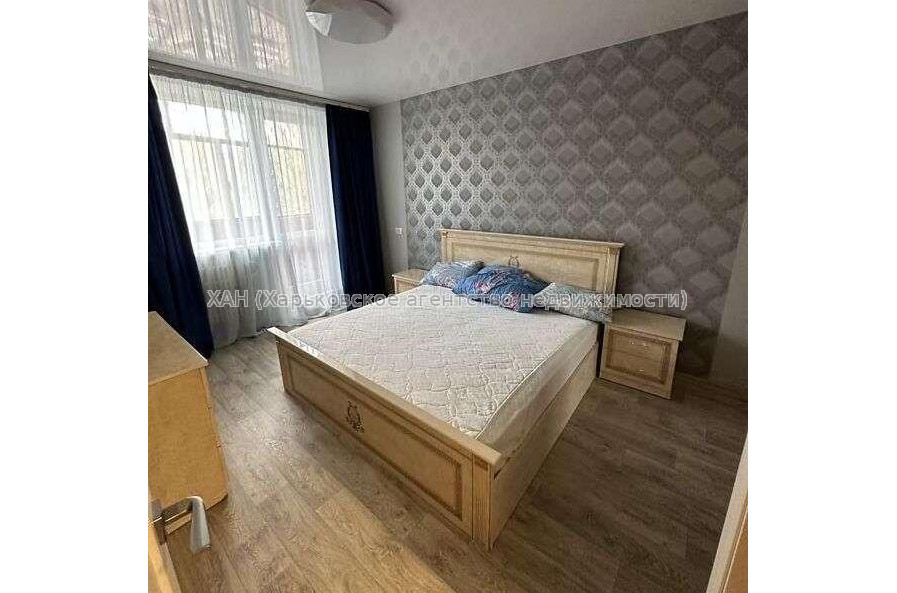 Продам квартиру, Жасминовый б-р , 3  ком., 65 м², капитальный ремонт 