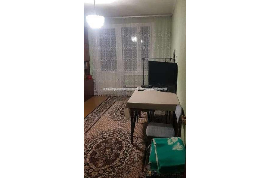 Сдам квартиру, Барабашова академика ул. , 3  ком., 64 м², советский ремонт 