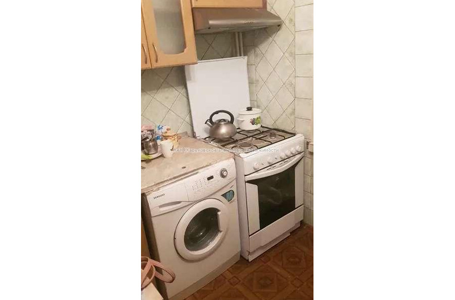 Сдам квартиру, Барабашова академика ул. , 3  ком., 64 м², советский ремонт 