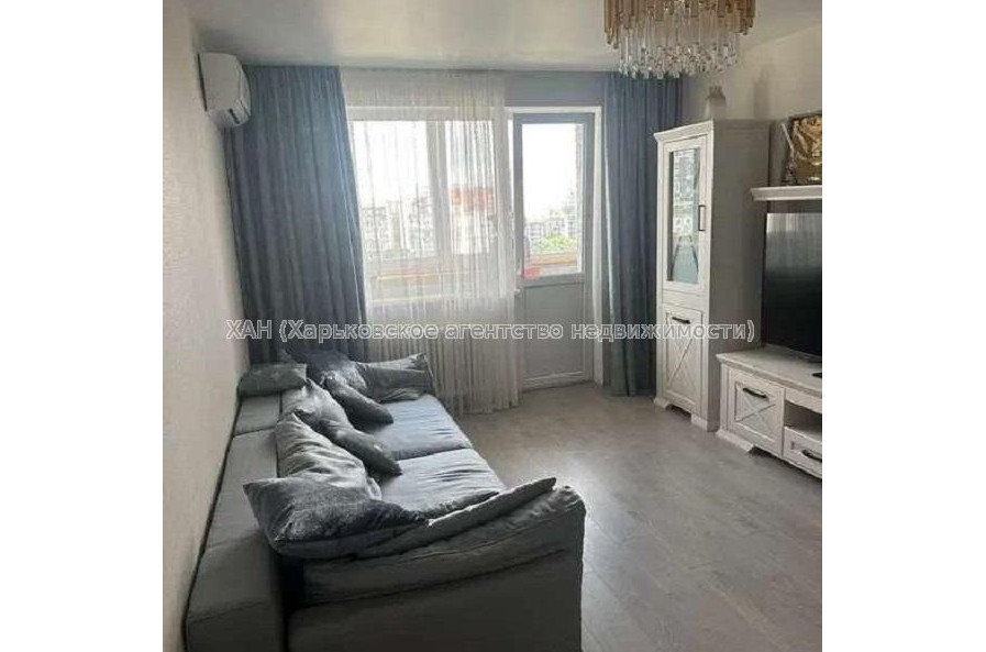 Продам квартиру, Космическая ул. , 2  ком., 55 м², капитальный ремонт 