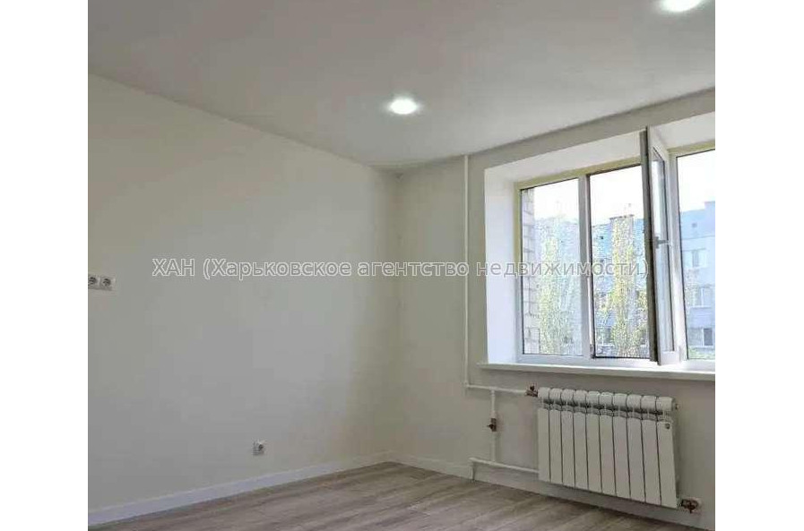 Продам квартиру, Единства ул. , 3  ком., 65 м², капитальный ремонт 