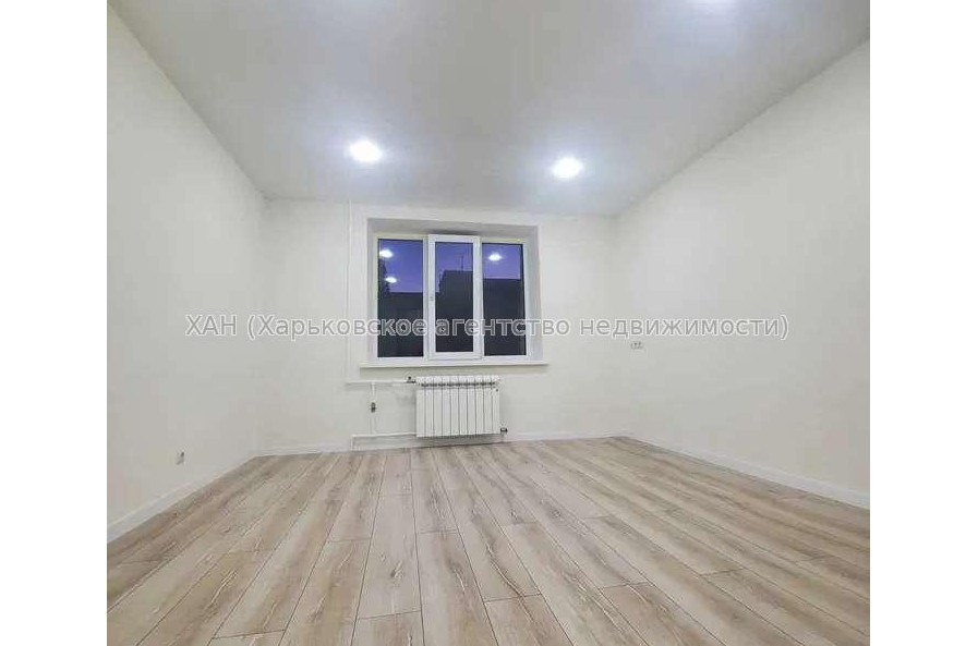 Продам квартиру, Единства ул. , 3  ком., 65 м², капитальный ремонт 