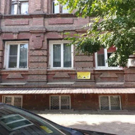 Продам квартиру, Китаенко ул. , 1 кім., 24 м², без ремонта