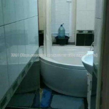 Продам квартиру, Библика ул. , 2 кім., 42 м², капитальный ремонт 