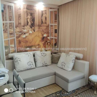 Продам квартиру, Библика ул. , 2 кім., 42 м², капитальный ремонт 