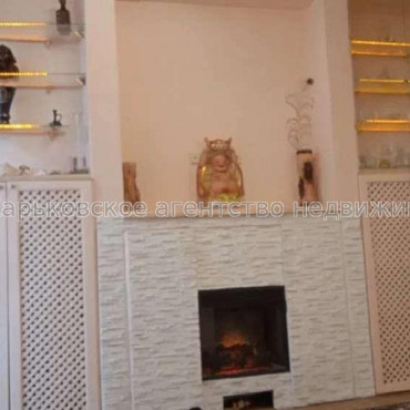 Продам квартиру, Библика ул. , 2 кім., 42 м², капитальный ремонт 