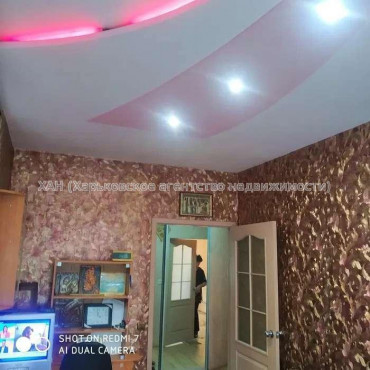 Продам квартиру, Библика ул. , 2 кім., 42 м², капитальный ремонт 