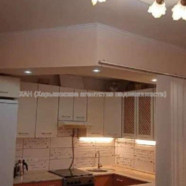 Продам квартиру, Библика ул. , 2 кім., 42 м², капитальный ремонт 