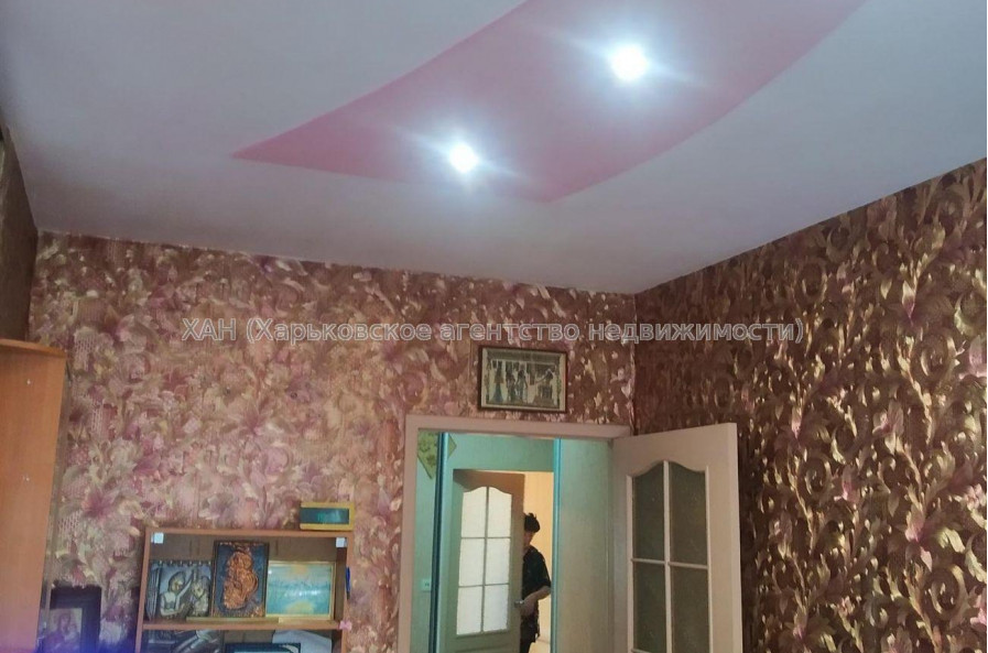 Продам квартиру, Библика ул. , 2 кім., 42 м², капитальный ремонт 