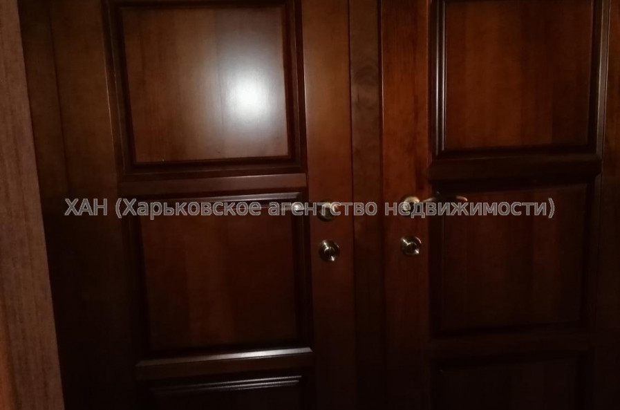 Продам квартиру, Самолетная ул. , д. 15 , 2 кім., 44.70 м², капитальный ремонт 