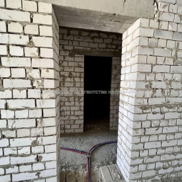 Продам квартиру, Лисаветинская ул. , 1 кім., 45 м², без внутренних работ 