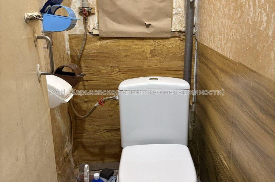 Продам квартиру, Шекспира пер. , 1 кім., 17 м², косметический ремонт 