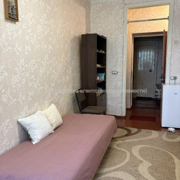 Продам квартиру, Шекспира пер. , 1 кім., 17 м², косметический ремонт 