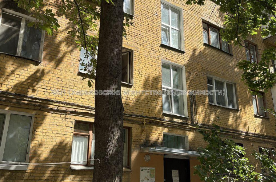 Продам квартиру, Шекспира пер. , 1 кім., 17 м², косметический ремонт 