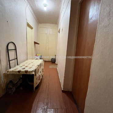 Продам квартиру, Шекспира пер. , 1 кім., 17 м², косметический ремонт 
