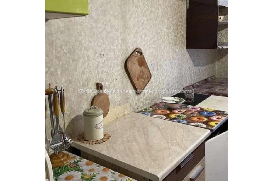 Продам квартиру, Шекспира пер. , 1 кім., 17 м², косметический ремонт 