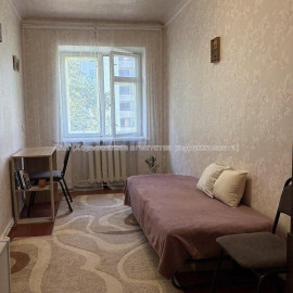 Продам квартиру, Шекспира пер. , 1  ком., 17 м², косметический ремонт