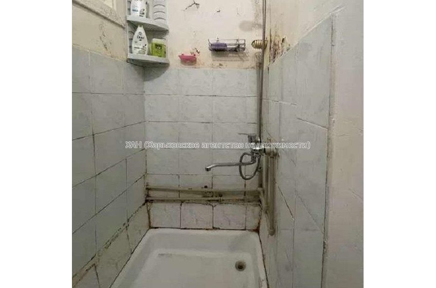 Продам квартиру, Шекспира пер. , 1 кім., 17 м², косметический ремонт 