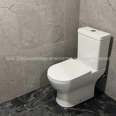 Продам квартиру, Шевченковский пер. , 1  ком., 54 м², без внутренних работ 