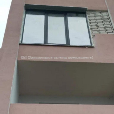 Продам квартиру, Шевченковский пер. , 1  ком., 54 м², без внутренних работ 