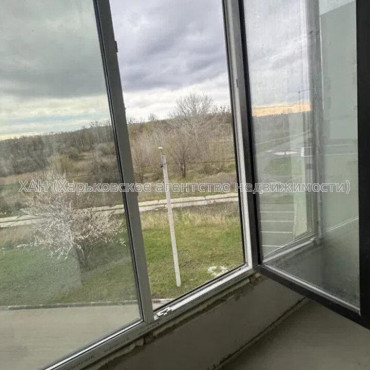 Продам квартиру, Шевченковский пер. , 1  ком., 54 м², без внутренних работ 