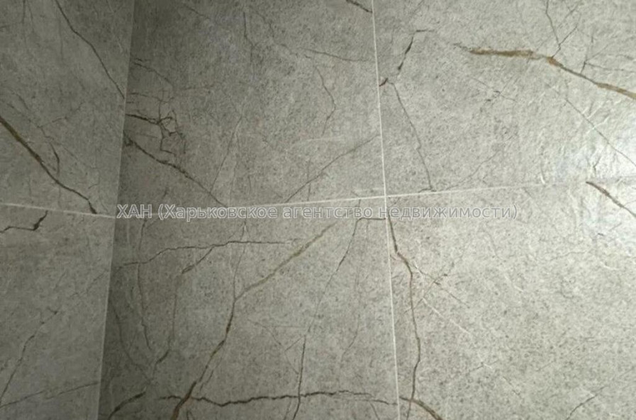 Продам квартиру, Шевченковский пер. , 1  ком., 54 м², без внутренних работ 