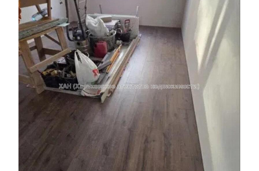 Продам квартиру, Шевченковский пер. , 1  ком., 54 м², без внутренних работ 