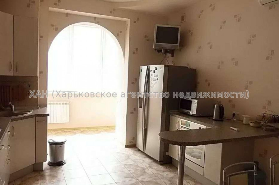 Здам квартиру, Мироносицкая ул. , 2 кім., 105 м², евроремонт 