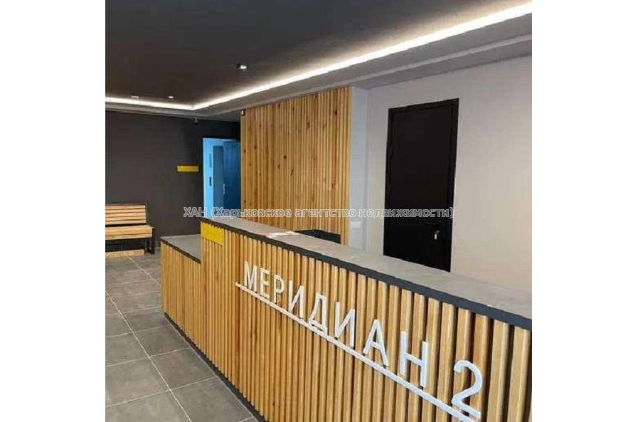 Продам квартиру, Гвардейцев Широнинцев ул. , 4  ком., 133 м², без внутренних работ 