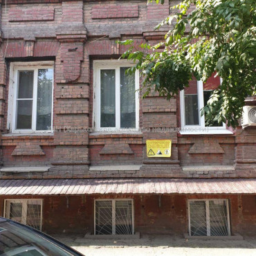 Продам квартиру, Малогончаровская ул. , 2 кім., 46 м², советский ремонт 