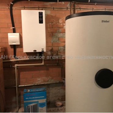 Продам будинок, Колонная ул. , 53 , 361 м², 9 соток, авторский дизайн 