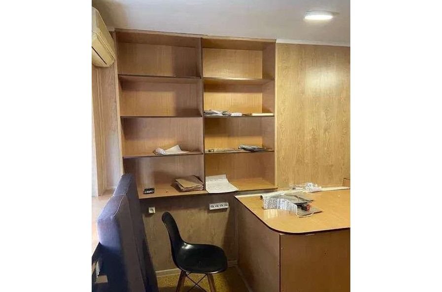 Здам нежитлову нерухомість, офисное помещение , 42 м², косметический ремонт 