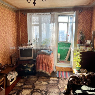 Продам квартиру, Валентиновская ул. , 2  ком., 45 м², советский ремонт 