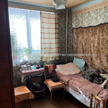 Продам квартиру, Валентиновская ул. , 2  ком., 45 м², советский ремонт 