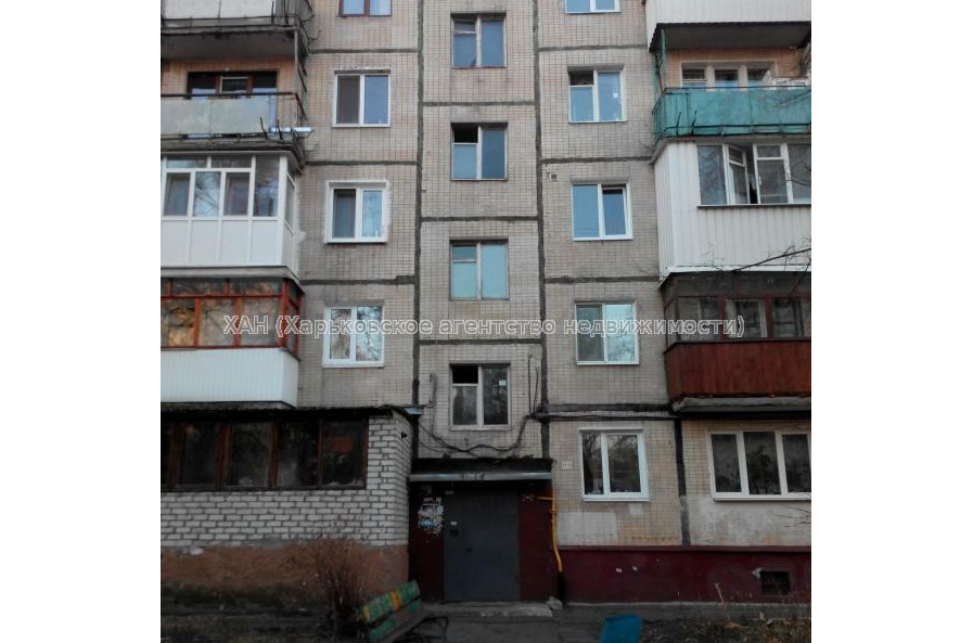 Продам квартиру, Танкопия ул. , 3 кім., 60 м², без ремонта 