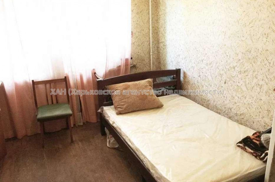 Продам квартиру, Ощепкова Андрея ул. , 1  ком., 11 м², косметический ремонт 