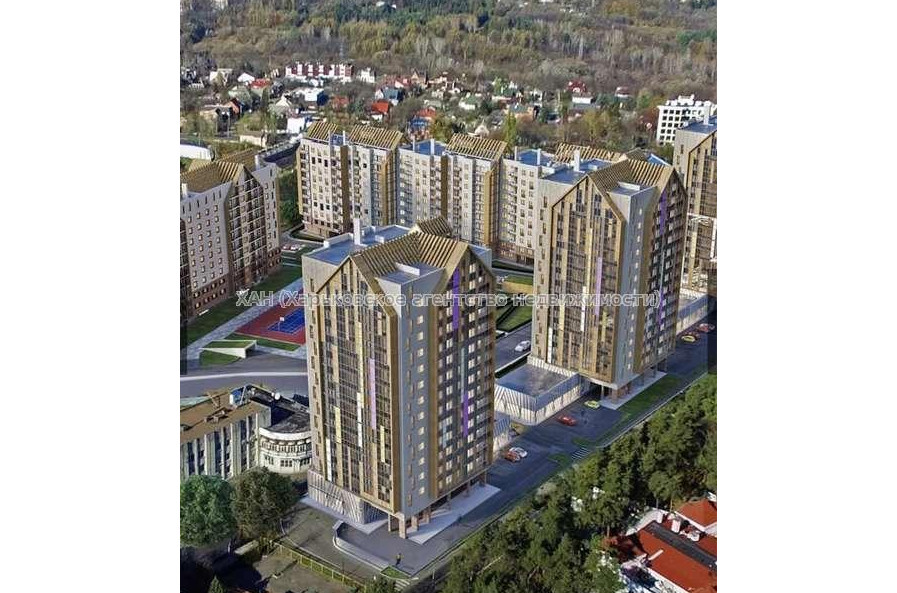 Продам квартиру, Динамовская ул. , 4  ком., 135 м², без внутренних работ 