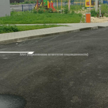 Продам квартиру, Борткевича ул. , 1  ком., 37 м², без внутренних работ 