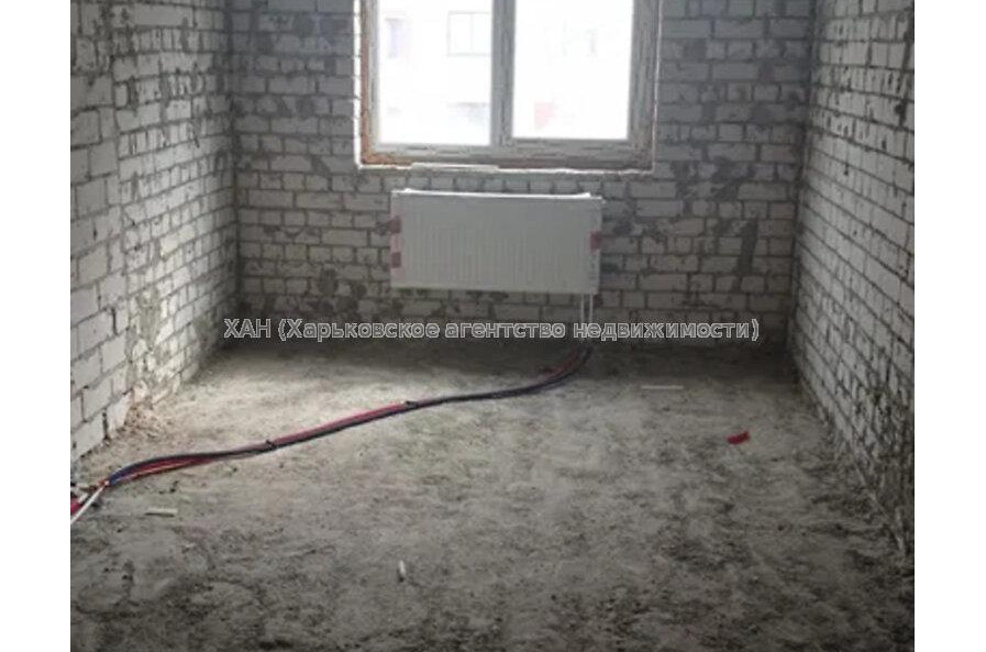 Продам квартиру, Борткевича ул. , 1  ком., 37 м², без внутренних работ 