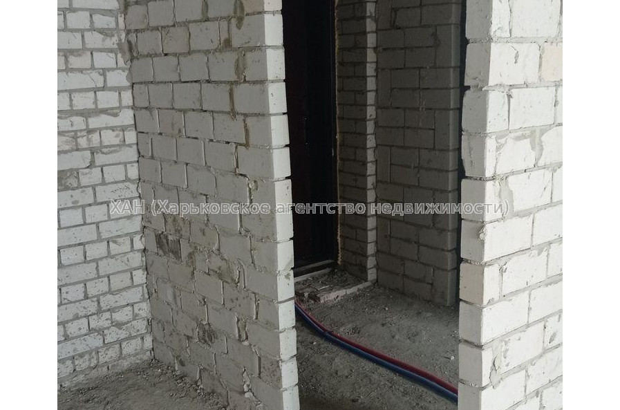 Продам квартиру, Шевченко ул. , 1 кім., 37 м², без внутренних работ 