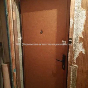 Продам квартиру, Академика Павлова ул. , 1 кім., 33 м², без ремонта 