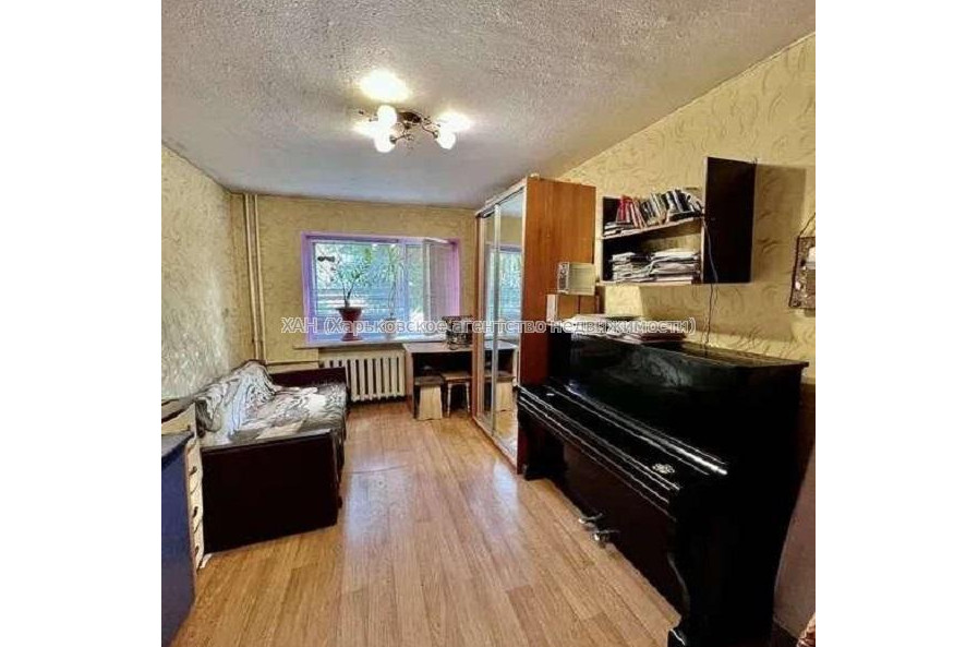 Продам квартиру, Шекспира ул. , 1 кім., 24 м², косметический ремонт 