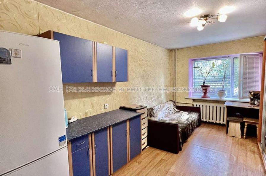 Продам квартиру, Шекспира ул. , 1 кім., 24 м², косметический ремонт 