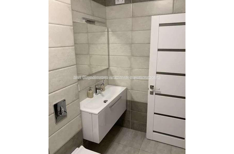 Продам квартиру, Георгия Тарасенко ул. , 3 кім., 96 м², евроремонт 