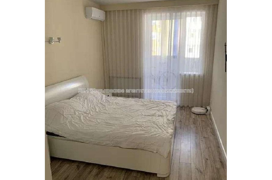 Продам квартиру, Георгия Тарасенко ул. , 3 кім., 96 м², евроремонт 