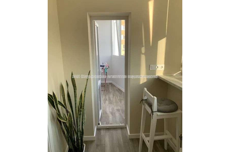 Продам квартиру, Георгия Тарасенко ул. , 3 кім., 96 м², евроремонт 