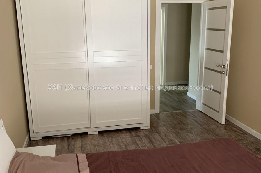 Продам квартиру, Георгия Тарасенко ул. , 3 кім., 96 м², евроремонт 