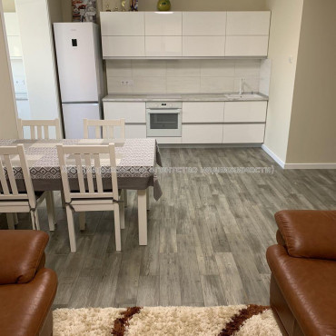 Продам квартиру, Георгия Тарасенко ул. , 3 кім., 96 м², евроремонт 