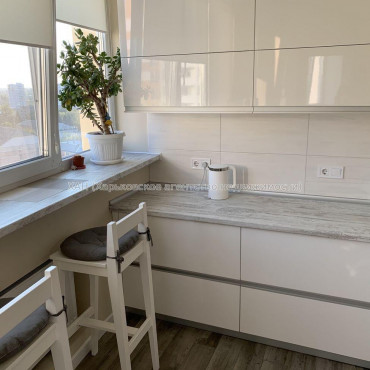 Продам квартиру, Георгия Тарасенко ул. , 3 кім., 96 м², евроремонт 