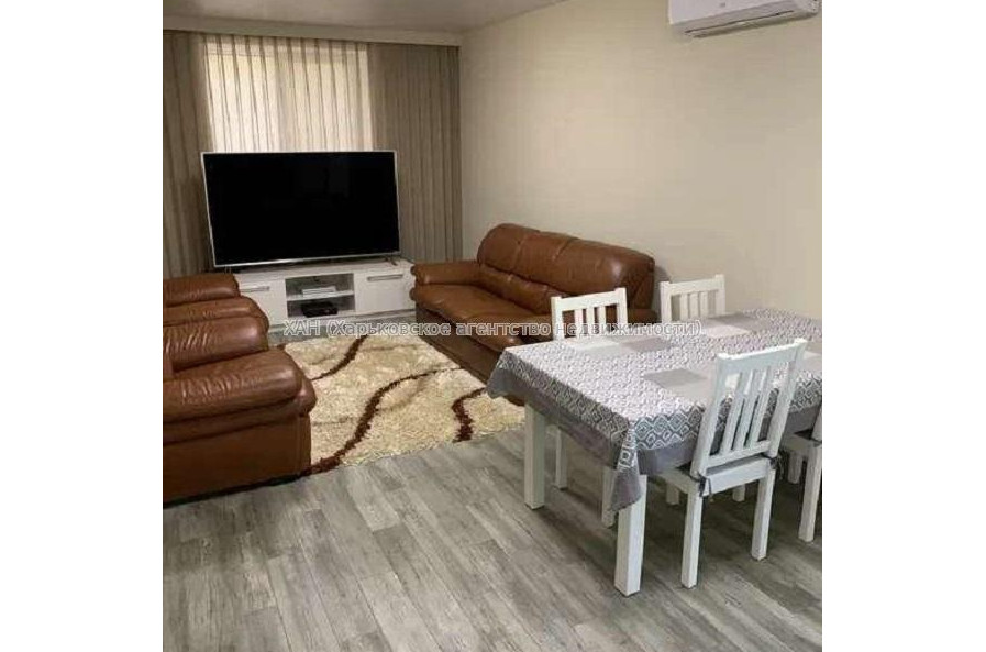 Продам квартиру, Георгия Тарасенко ул. , 3 кім., 96 м², евроремонт 